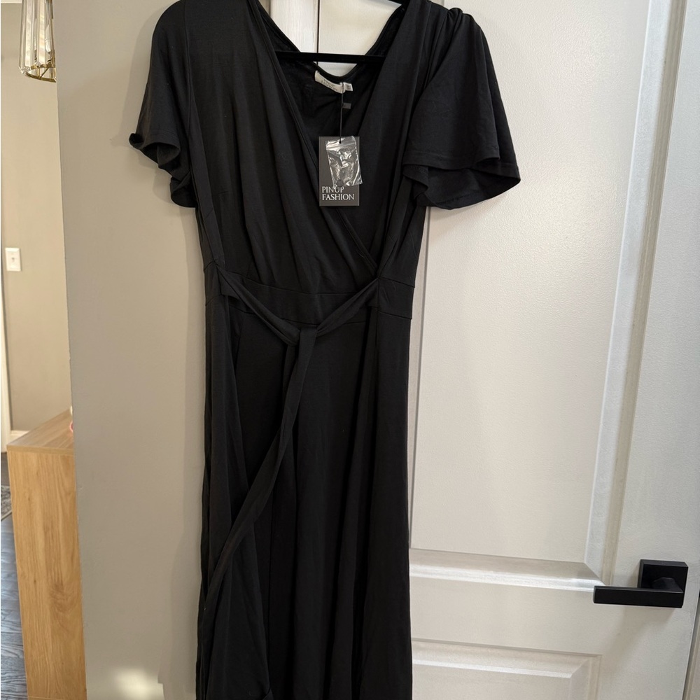 Elegant Black Dress
